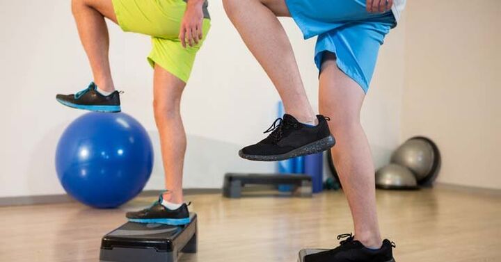 លេងកីឡាដើម្បីបង្កើនថាមពលដោយធម្មជាតិ