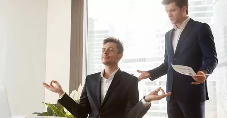 សម្រាកពីការងារដើម្បីបង្កើនថាមពល